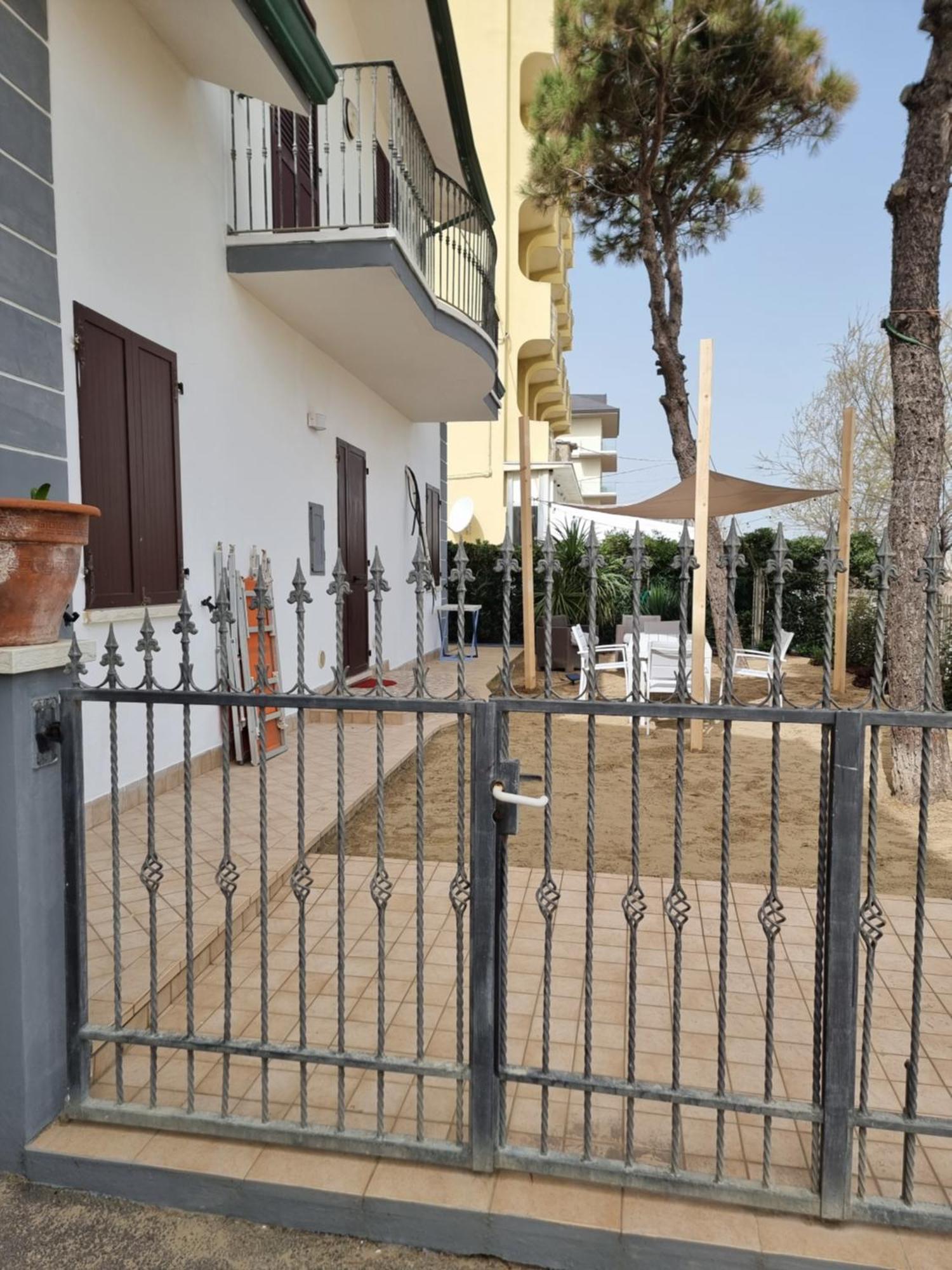 Villa Dolcevita Bellaria-Igea Marina Luaran gambar